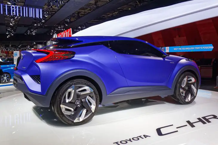 2019 Toyota Chr Review Engine Dimensions