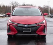 2019 Prius Prime Release Date 2021 Mpg Review Limited Colors Specs Gas Mileage
