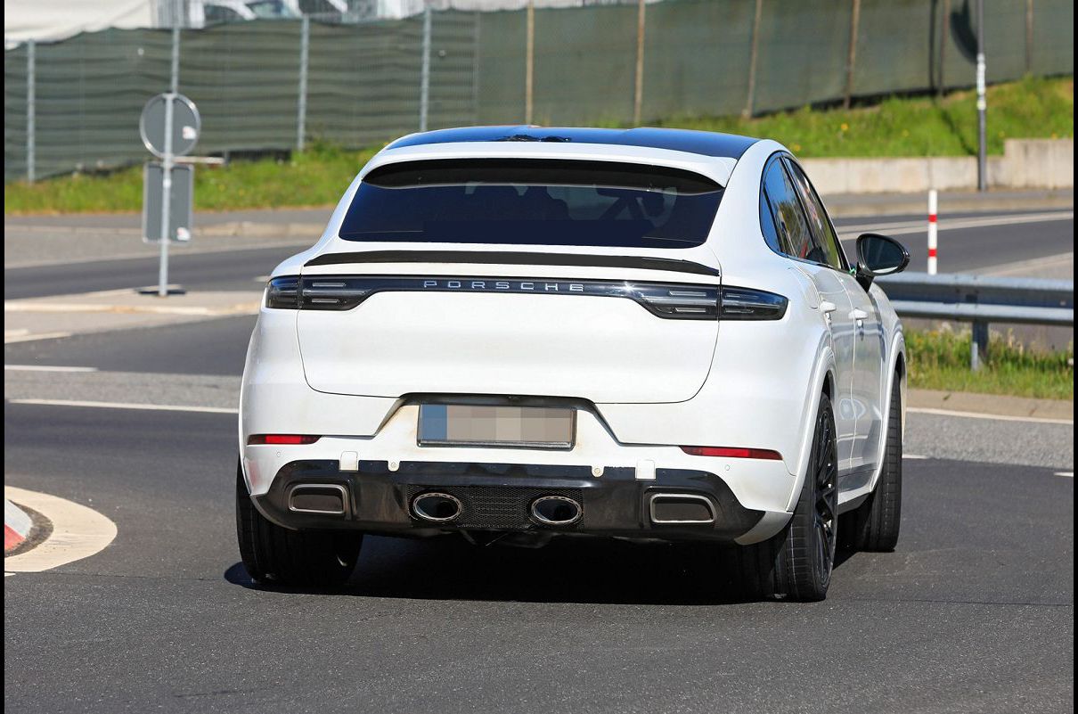 2022 Porsche Cayenne 0 60 Cost Gts Msrp Phev Pics Rims Headlight