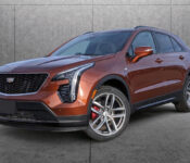 2023 Cadillac Xt4 Jet With Cinnamon Accents