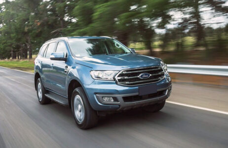 2023 Ford Everest Interior Limited Length