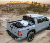 2023 Nissan Frontier Lease Pictures Bed Cover