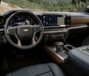 2023 Chevrolet Silverado Hd Body Interior Diesel
