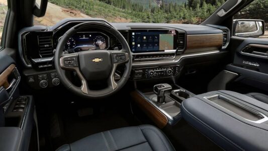 2023 Chevrolet Silverado Hd Body Interior Diesel