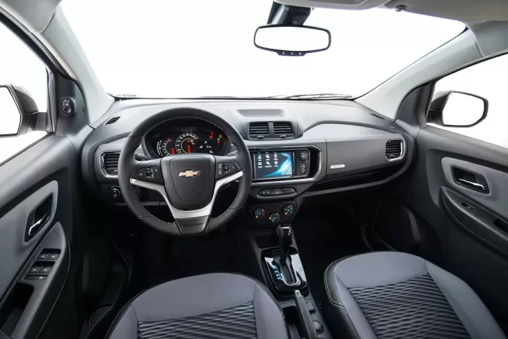 Chevrolet Spin 2025 Interior Max